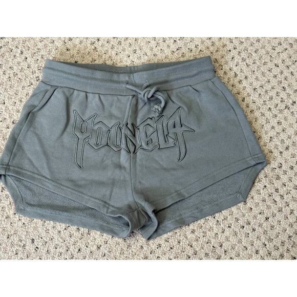 NEW Youngla women's medium gray shorts - Picture 1 of 3